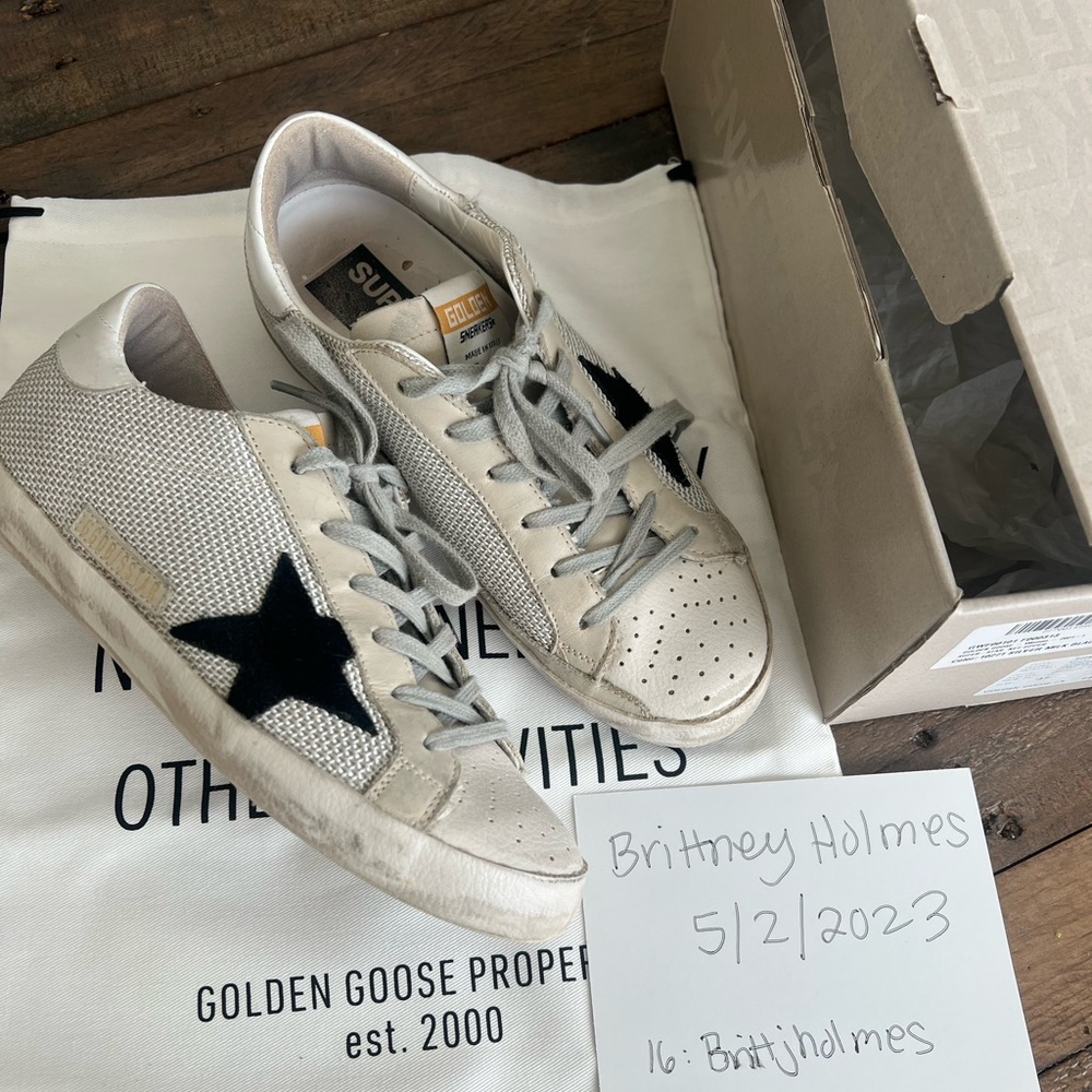 Golden Goose Superstars